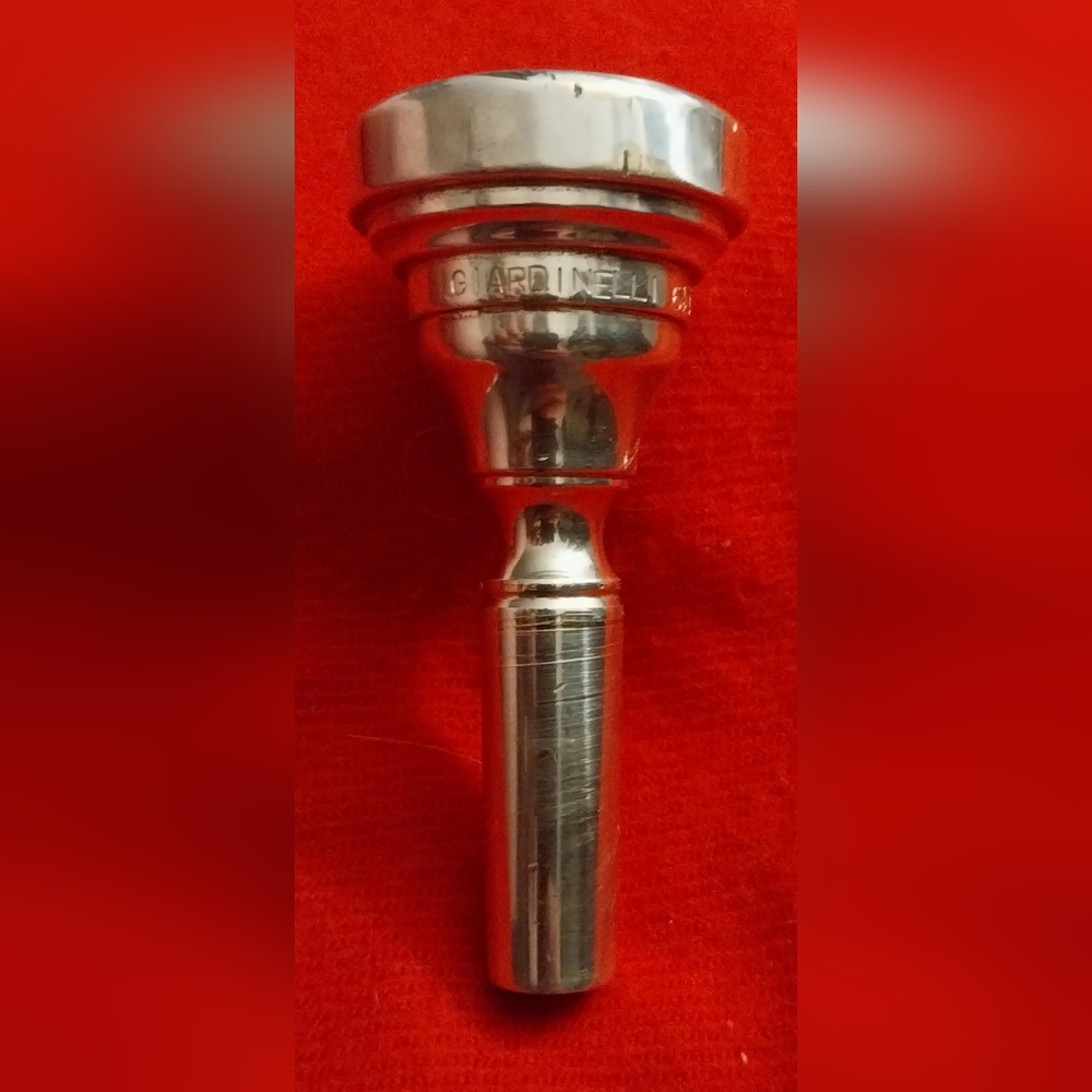 Giardinelli 6 1/2 AL-L Large Shank Trombone Mouthpiece Brass Instrument Part